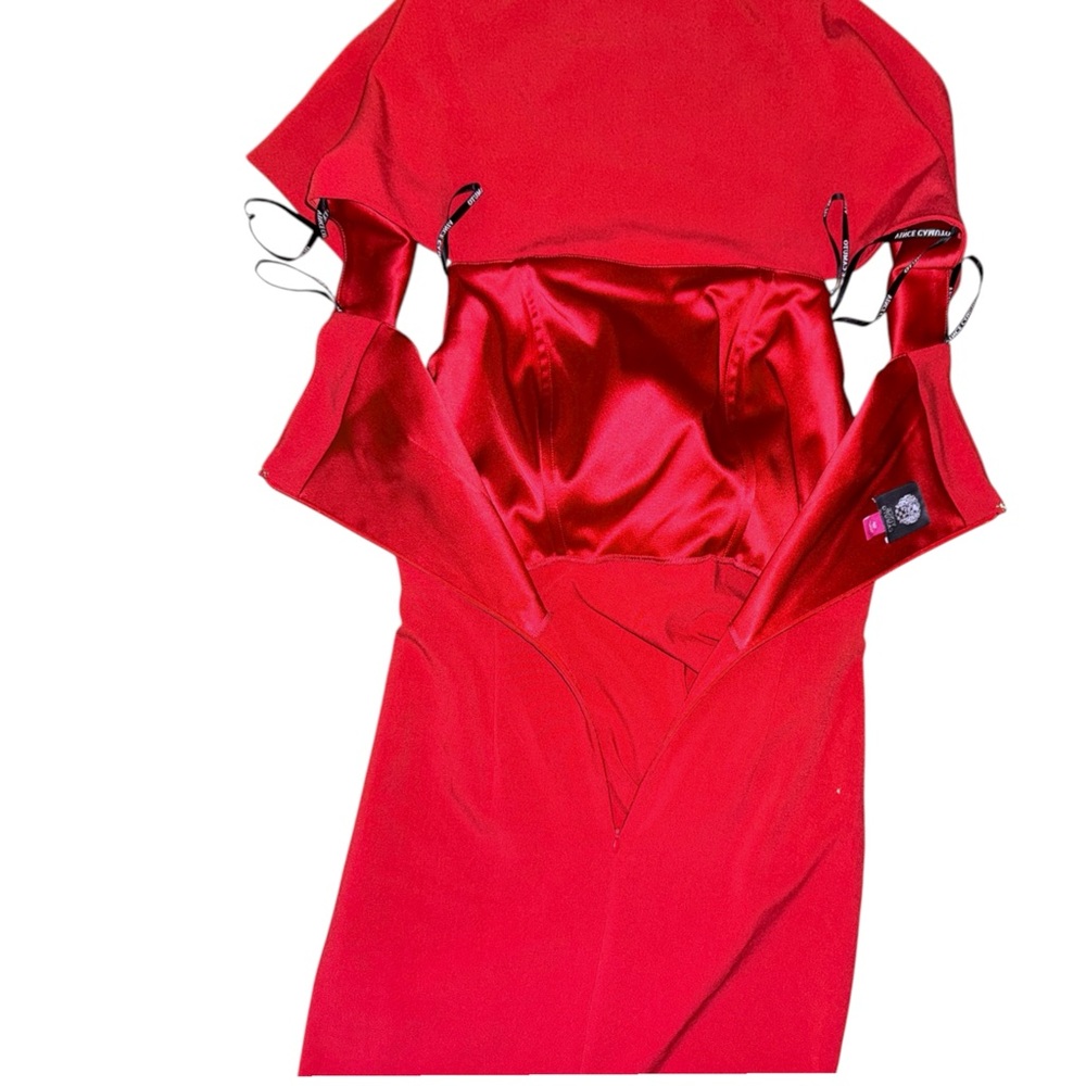 Beautiful Vince Camuto Red Off-the-Shoulder Ruched Trumpet Gown Size 6P - Picture 13 of 16